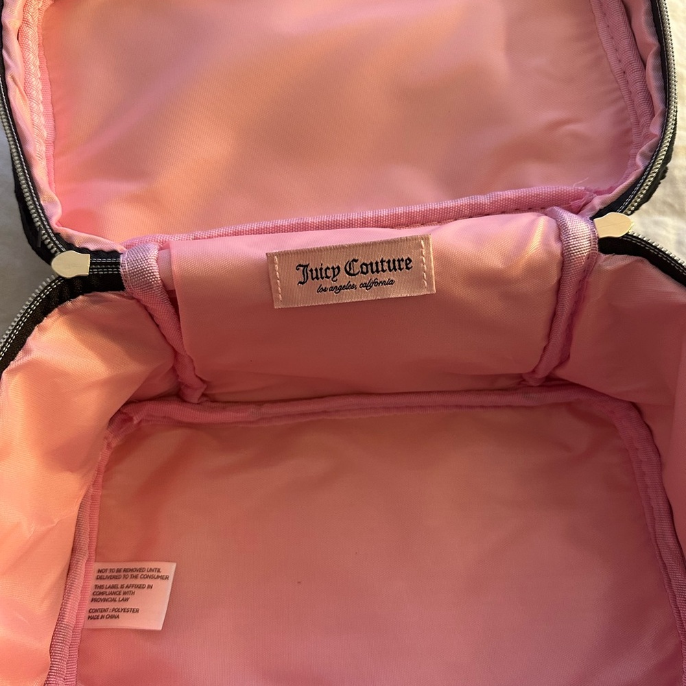 Juicy Couture Makeup Bag Vanity Case Black and Gold Soft, Pink Interior NWT - Picture 6 of 9